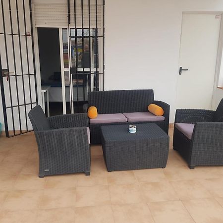 Habitacion En Coria Coria Del Rio Bagian luar foto